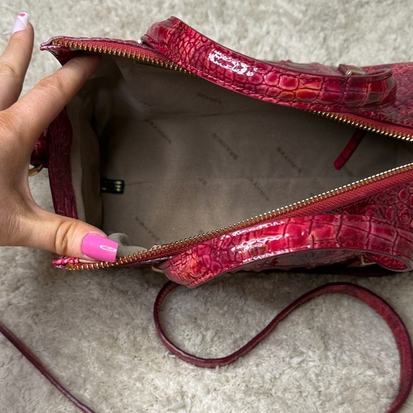 🛢️Brahmin Red Claire Melbourne Barrel Bag - Picture 10 of 13